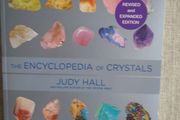 The Encyclopedia of Crystals, Judy Hall, Paperback book, Books, Non fiction