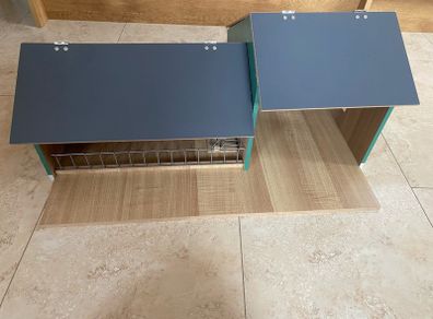 Toy Farm Shed
