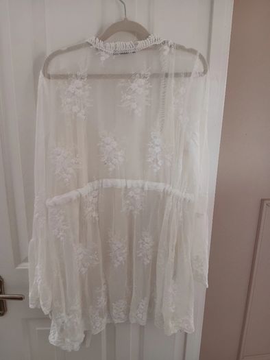 Bridal lace kaftan size small