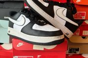 Nike Air Force 1 Low '07 White Swoosh Panda DV0788-001