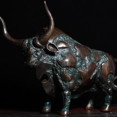 Brutalist Bull (26cm) - Patinated Bronze