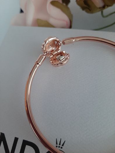 new genuine pandora Rose gold bangle