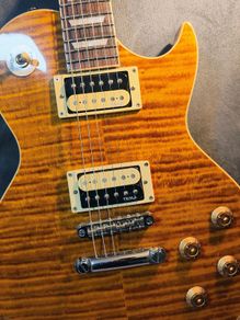 Guitar Harley Benton