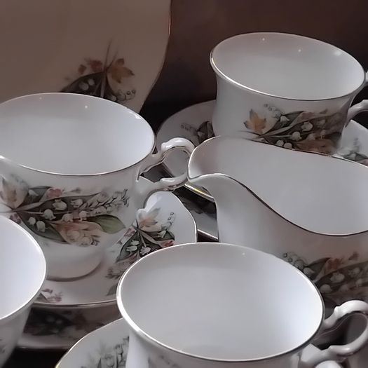 21piece Royal Vale Lilly Of The Vally