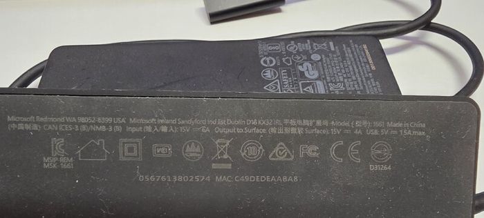 Microsoft Surface Dock - 1661