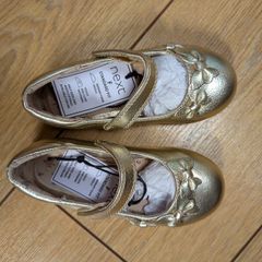 Golden Mary Jane shoes UK 7 / EUR 24