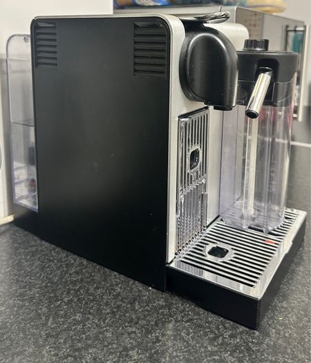 nespresso Coffee machine Original Lattissima Pro