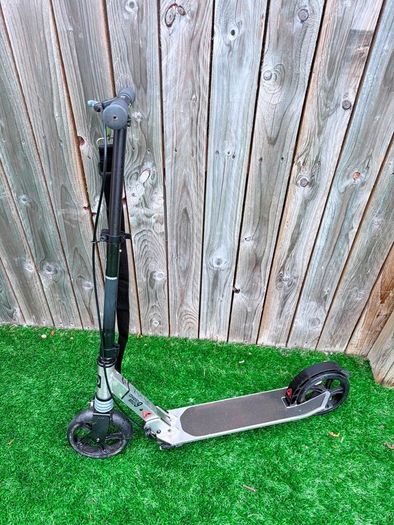 TWO OXELO MID 9 Scooters, Very Good Condition