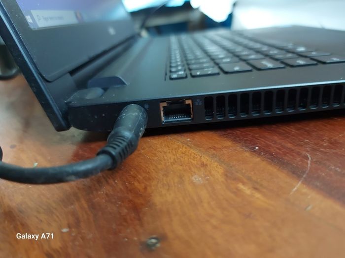 Dell Latitude 3460, Intel Core i3-5005U CPU, 2.0GHz, 8GB Ram, 300GB HDD, windows 10 Pro, Microsoft Edge, Chrome