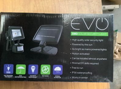 2 Solar Security Lights