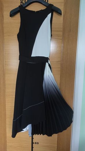 DKNY dress ( new)