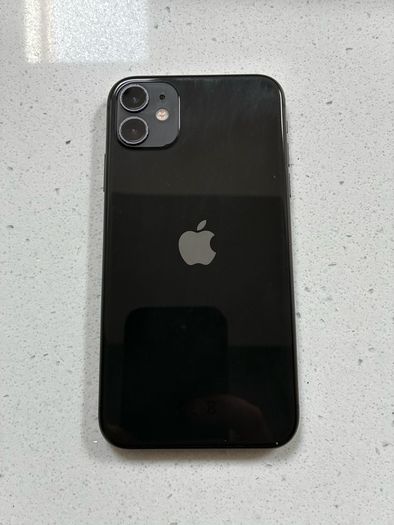 iPhone 11