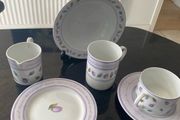 Six piece matching set off M&amp;S berties and leaves breakfast set