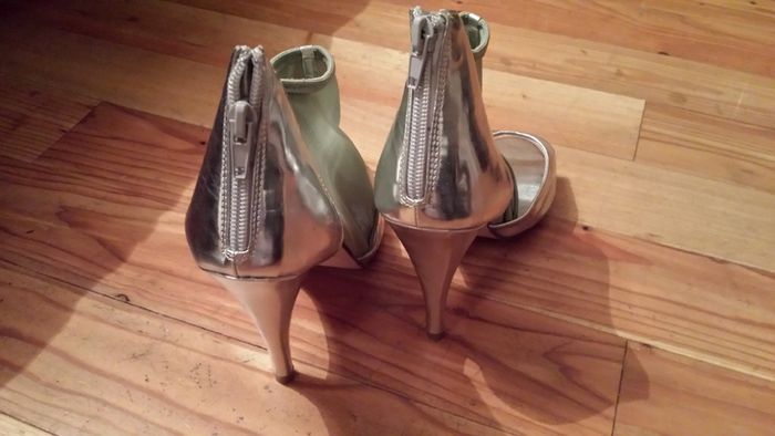 Ladies Sandals