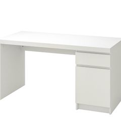 Malm Ikea Desk