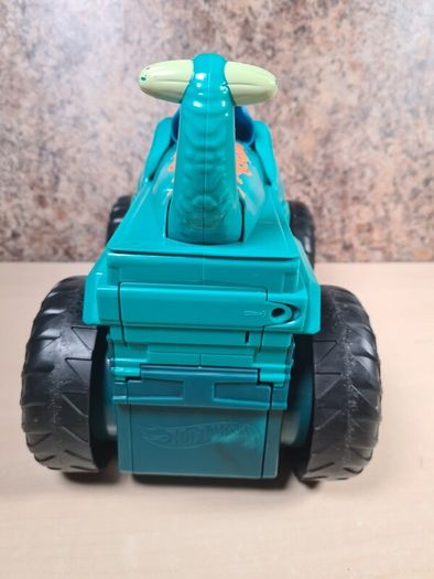 hot wheels CAR CHOMPIN MEGA WREX monster truck with lights and sounds