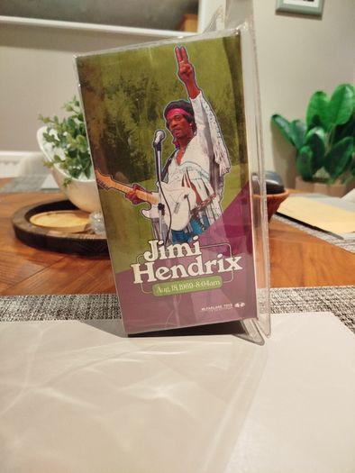 McFarlane 2003 Jimi Hendrix Woodstock 7 Inch Scale Figure New.