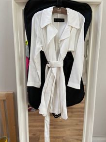 Zara trench in white new