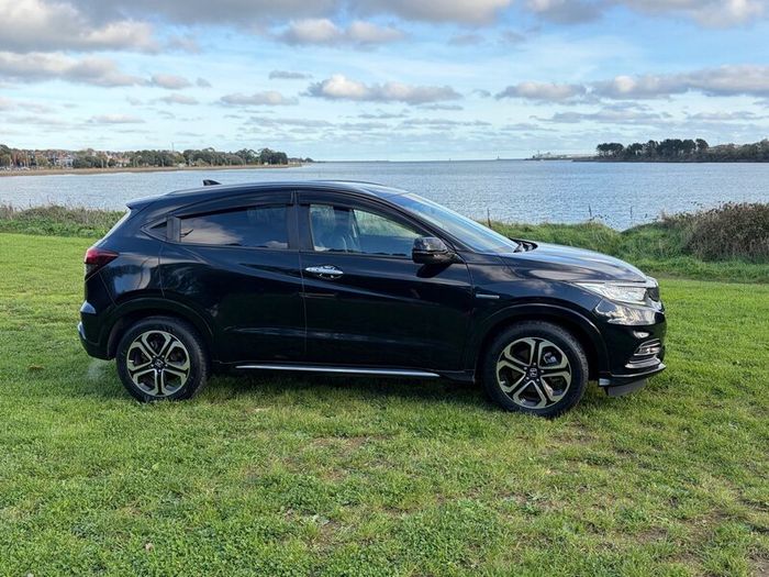 Honda Vezel Hybrid 1.5L