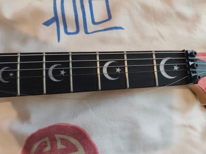 Kirk Hammett electric guitar"ouija" copy