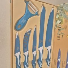 Royal Swiss Knife set