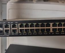 switch cisco small business sf300-24 p