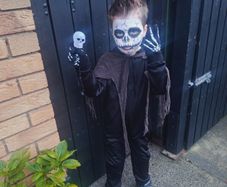 Black Fancy Dress Costume - Age 3-5