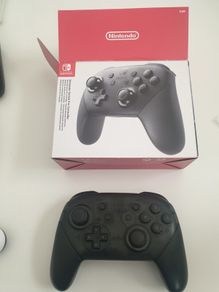 Nintendo Switch Pro Controller Boxed