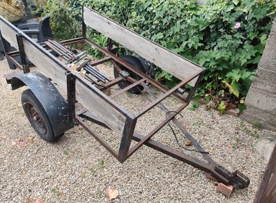 Car Trailer - (6' x 3'-6") needs refurbishing