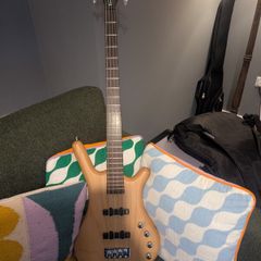 Warwick Corvette bass - Active / Satin Finish