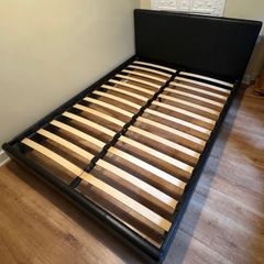 Beautiful 4Ft 6 Leather Double Bed Frame - Can Deliver