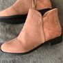 Boots size 6.5 Image 3