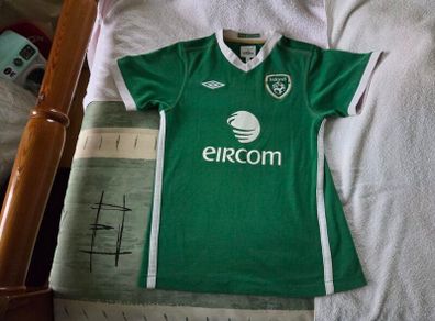 Ireland Football Home Jersey 2010 to 2011 Medium Boys Umbro