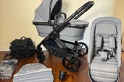 New condition icandy Peach 7 travel system pram