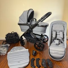 New condition icandy Peach 7 travel system pram