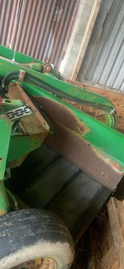 John Deere Grouper