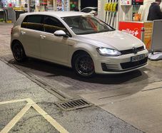 2014 Volkswagen Golf GTI low mileage