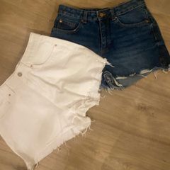 2 pairs of Shorts 10e for the set