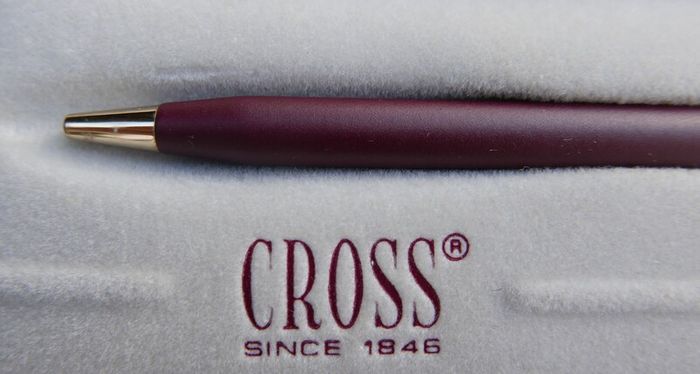 Cross Century Matte Burgundy & Gold Pen