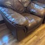 3 Piece Leather Suite Image 3