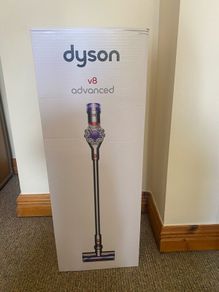Dyson V8 Advanced Brand New in box