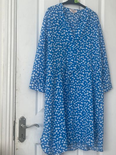Ladies summer dress