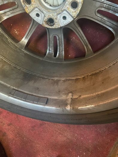 Genuine BMW 17" Style 284 Alloy Wheels with Tyres (5x120) - Set of 4