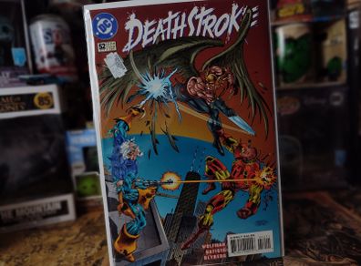 Deathstroke ! Issue #52 ! Hawkman Appearance ! 1995 ! by DC Comics !