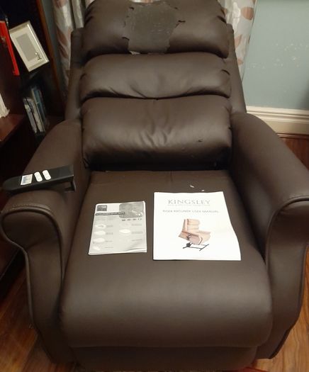 Tilt and Lift Electric Chair