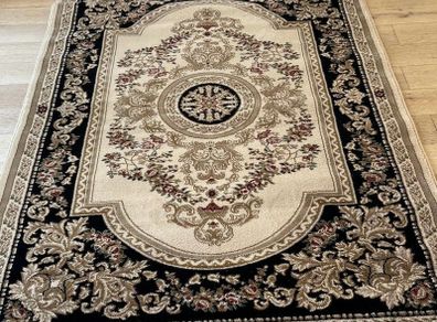 Beautiful and well kept symphony rug  SIZE : 150 x 210