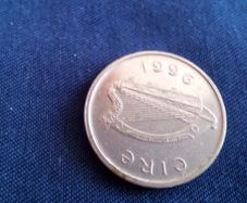 Five Pence Coin.  Irish. 1996.