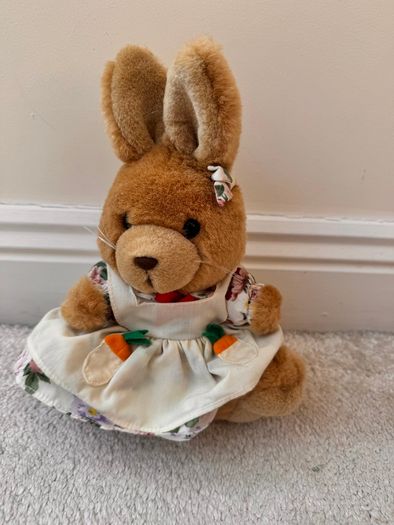 Vintage TCC Continuity Holdings 1995 Bunny Rabbit Floral Dress Soft Plush approx. 24 cm. (with ears) Used Please see photos