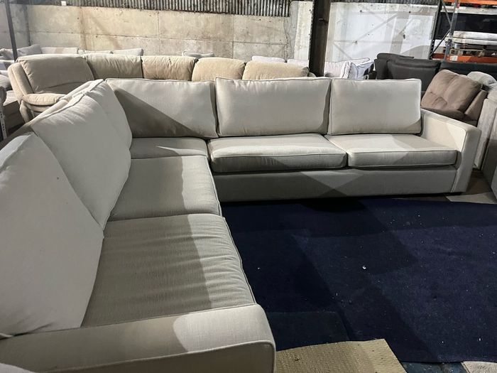 Grey corner sofa set o shaped