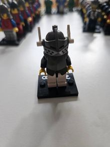 lego vintage black knights cas167 minifigure